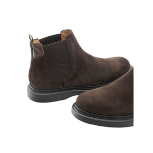 Ambitious Chelsea Boots