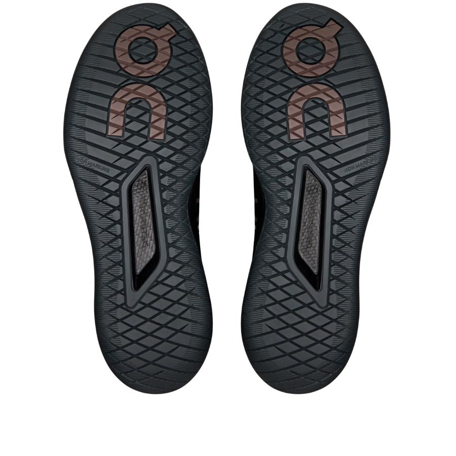 On THE ROGER Pro 3 - Black