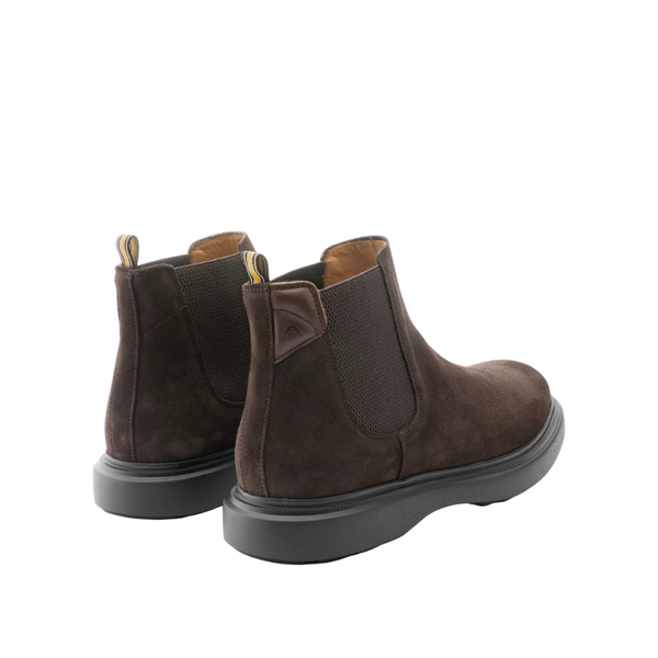 Ambitious Chelsea Boots