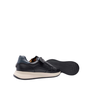Ambitious Contrast-Sole Sneakers