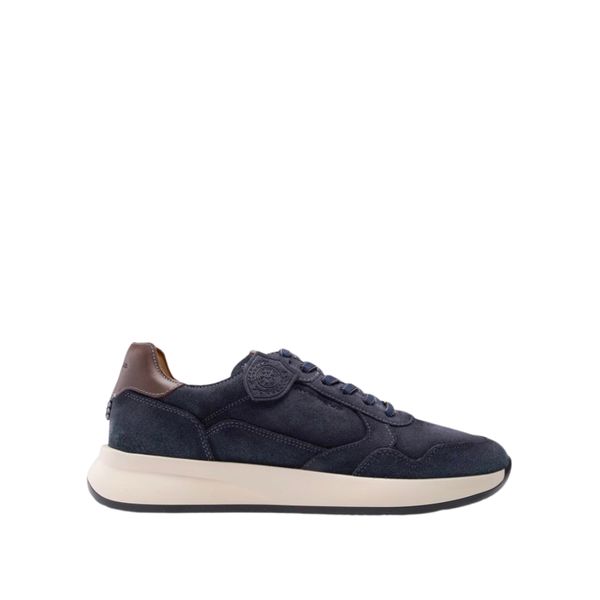 Ambitious Contrast-Sole Sneakers
