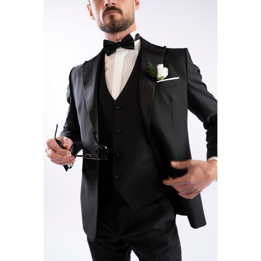 Classic Black Tuxedo Suit