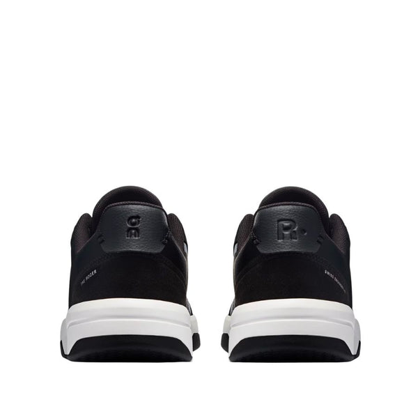 On THE ROGER Clubhouse - Black | White