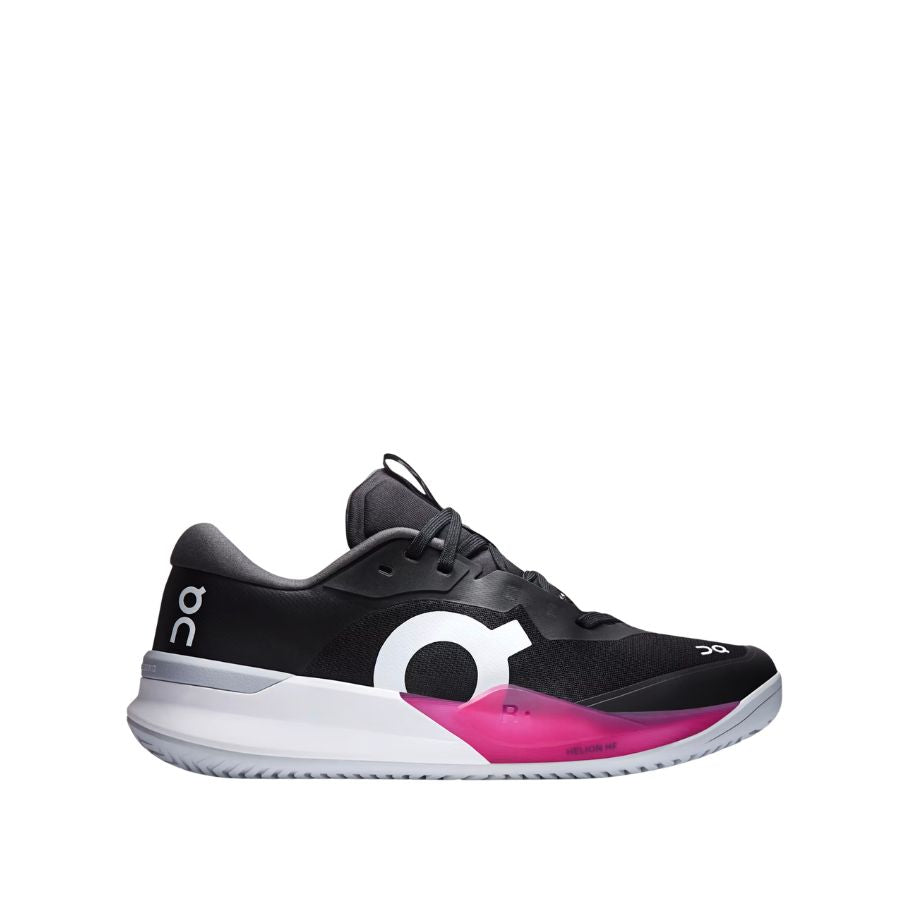 On THE ROGER Pro 3 Clay - Black | Pink