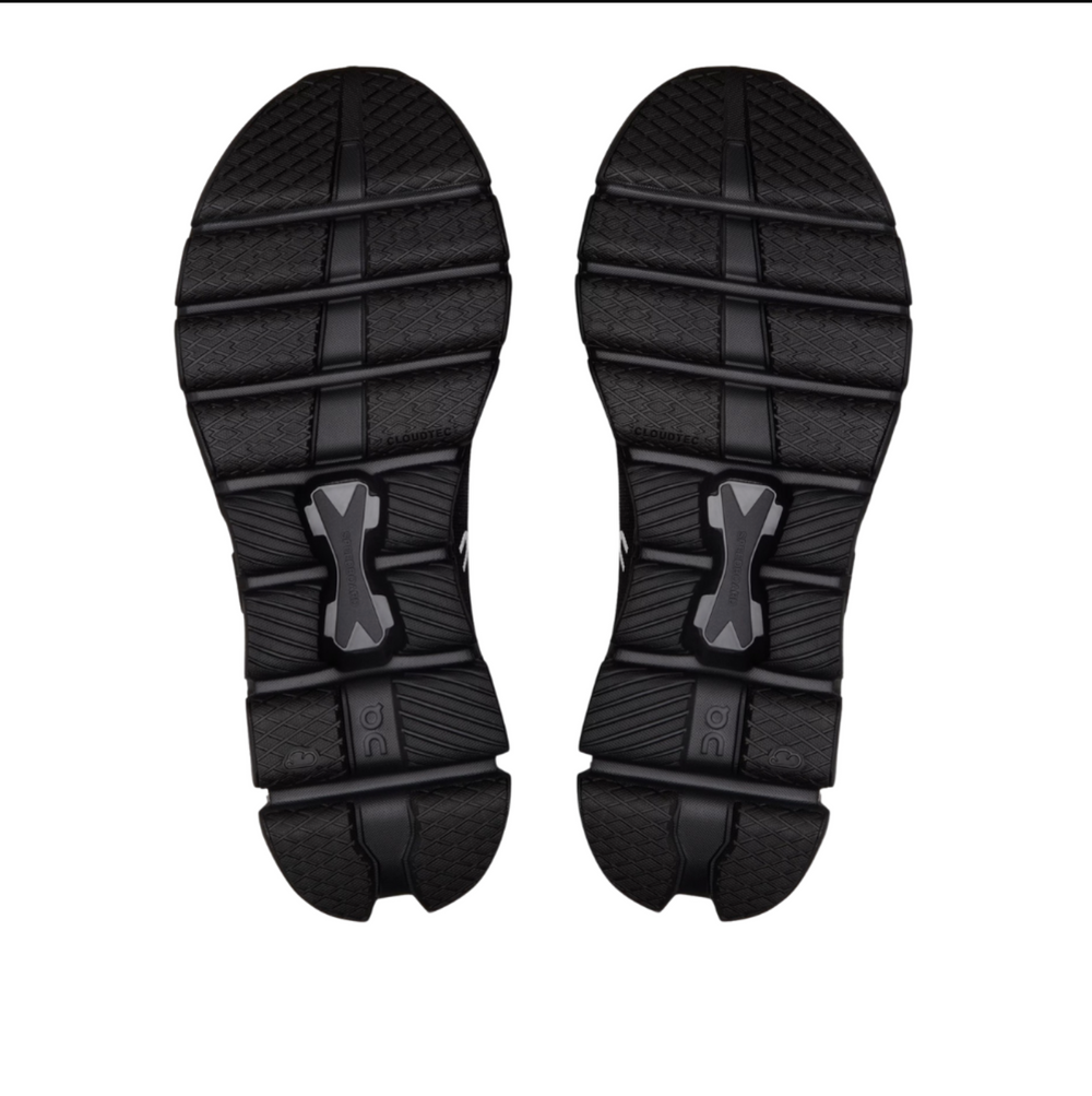 On Cloud X4 - Black | Eclipse